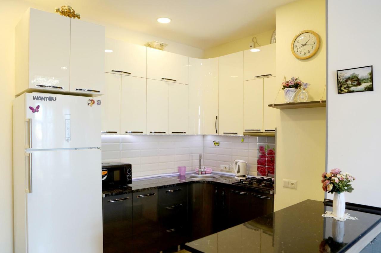 Annamari Apartment Tbilisi ภายนอก รูปภาพ